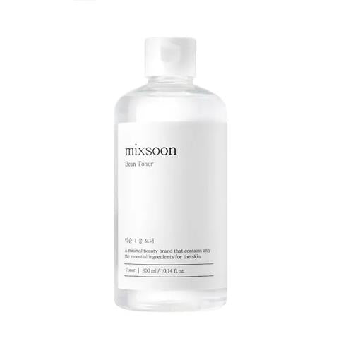 Hydrating face mist in 150ml container in spray bottle on plain white background