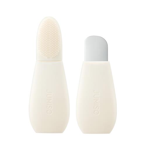 Gentle cleansing foam in 120ml container in pump dispenser on plain white background