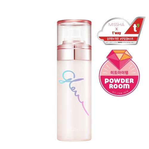 Smoothing Face Primers in 35ml container on plain white background