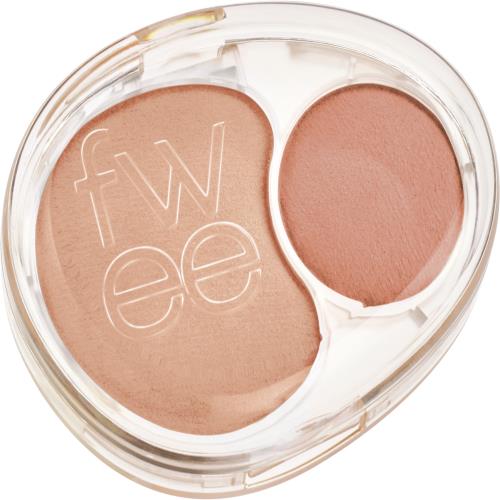 Lip & cheek stain in Pot ND in 5g container with applicator wand on plain white background