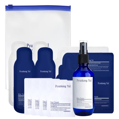 Toner in Deluxe MINO in spray bottle on plain white background