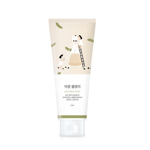 Gentle clay mask cleanser in 120ml container in pump dispenser on plain white background