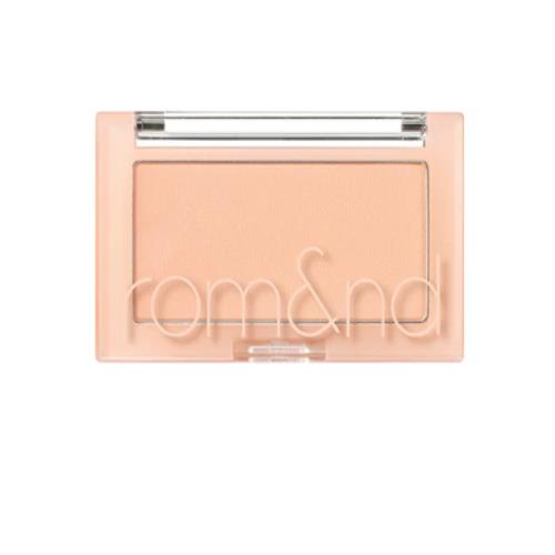 Natural-looking blush in 03 Fig Chip Blusher in compact case on plain white background