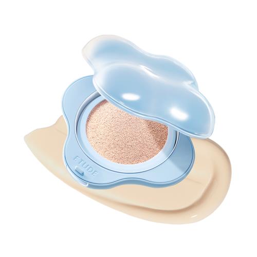 Transparent bottle with a pump top, featuring Madagascar Centella Hyalu-cica Water-fit Sun Serum 100ml, labeled for SPF