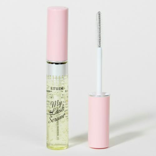 Moisturizing face makeup in Petit BB in 50ml container on plain white background