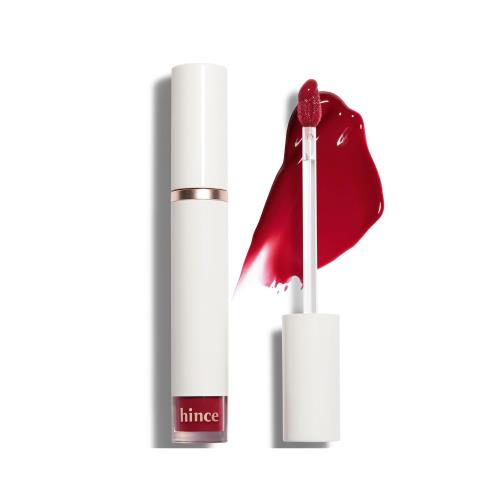 Moisturizing hand balm in 04 THE Shirts in twist-up stick on plain white background