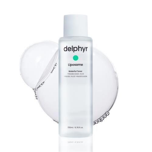 Concentrated acne treatment serum in Acid BHA in 40ml container with dropper bottle on plain white background