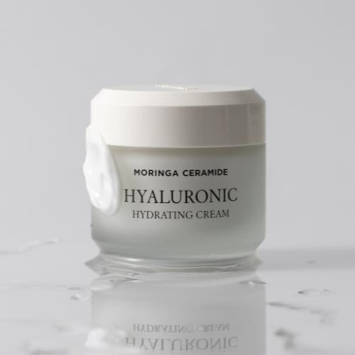 Soft pink jar with a white lid featuring the Clean It Zero Calming Cleansing Balm label, 100ml size.