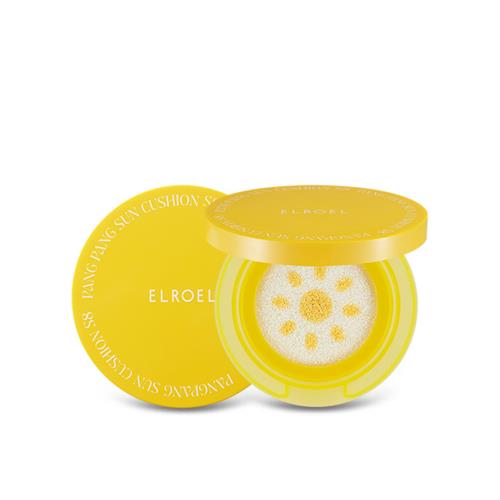 Gentle Korean foaming facial cleanser in 125ml container in pump dispenser on plain white background