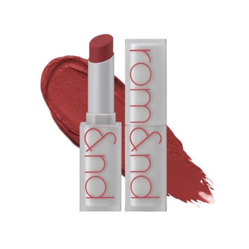 Moisturizing cream blush in 01 Ginger Night in squeeze tube on plain white background