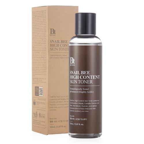 Concentrated brightening face serum in 3 Source Serum in 30ml container with dropper bottle on plain white background