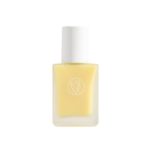 Concentrated skin whitening serum in 10 ea with dropper bottle on plain white background